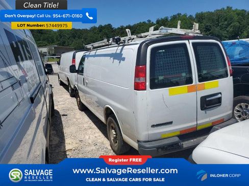 Used 2018 Chevrolet Express 2500 w/ Driver Convenience Package image 3