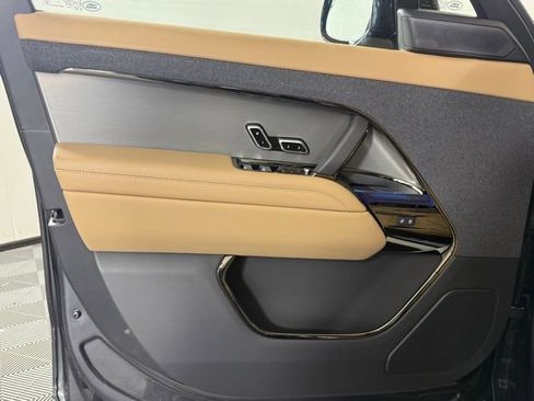New 2026 Land Rover Range Rover Sport SE image 25