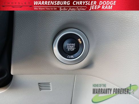 Used 2023 Chrysler Voyager LX FWD image 29