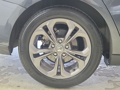 Used 2024 Honda Accord EX image 6