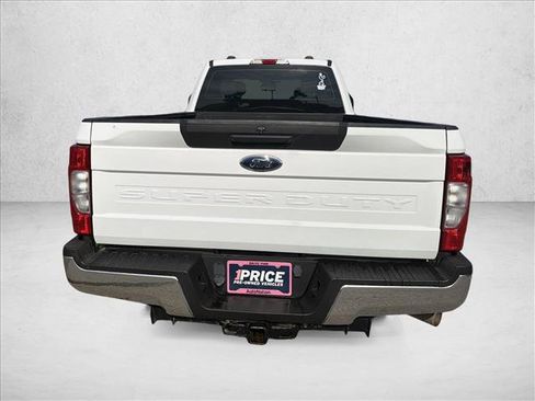 Used 2021 Ford F250 XL w/ Power Equipment Group AWD/4WD image 4