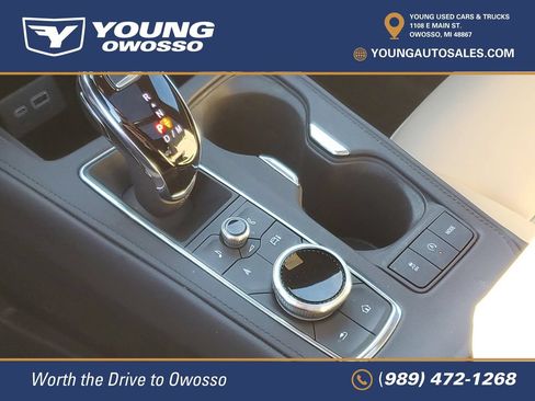 Certified 2024 Cadillac XT4 Luxury w/ Cold Weather Package AWD/4WD image 20