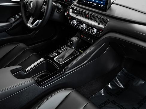 New 2026 Acura Integra FWD image 19