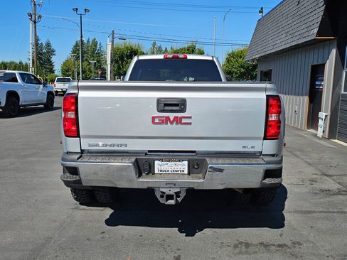 Used 2019 GMC Sierra 3500 SLE image 4