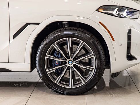 Used 2024 BMW X6 xDrive40i AWD/4WD image 10