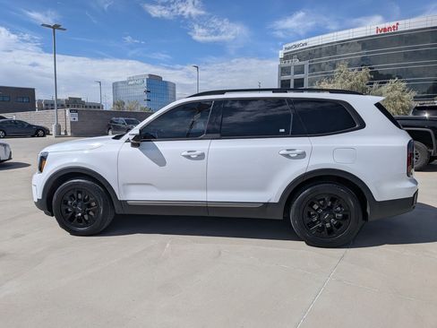 Used 2023 Kia Telluride SX Prestige X-Pro AWD/4WD image 2