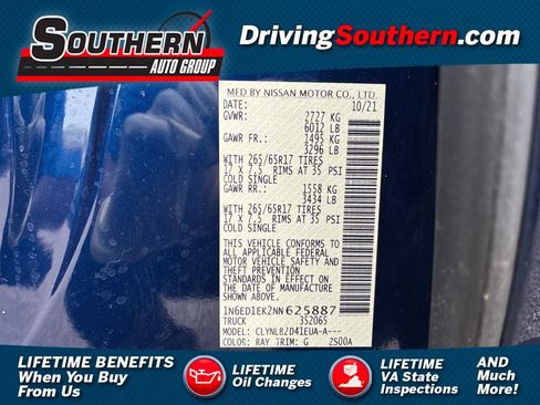 Used 2022 Nissan Frontier SV w/ Technology Package AWD/4WD image 1