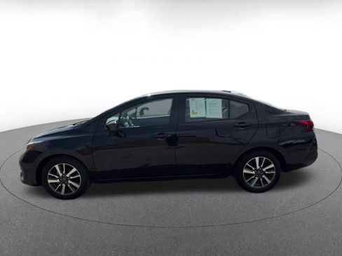 Used 2025 Nissan Versa SV FWD image 7