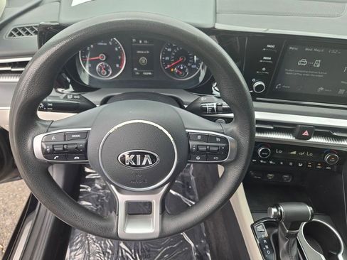 Used 2021 Kia K5 LXS FWD image 25
