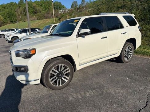 Used 2023 Toyota 4Runner Limited image 3