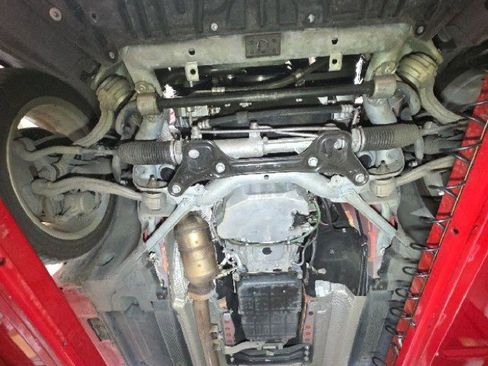 Used 2013 Mercedes-Benz C 250 Sedan image 50