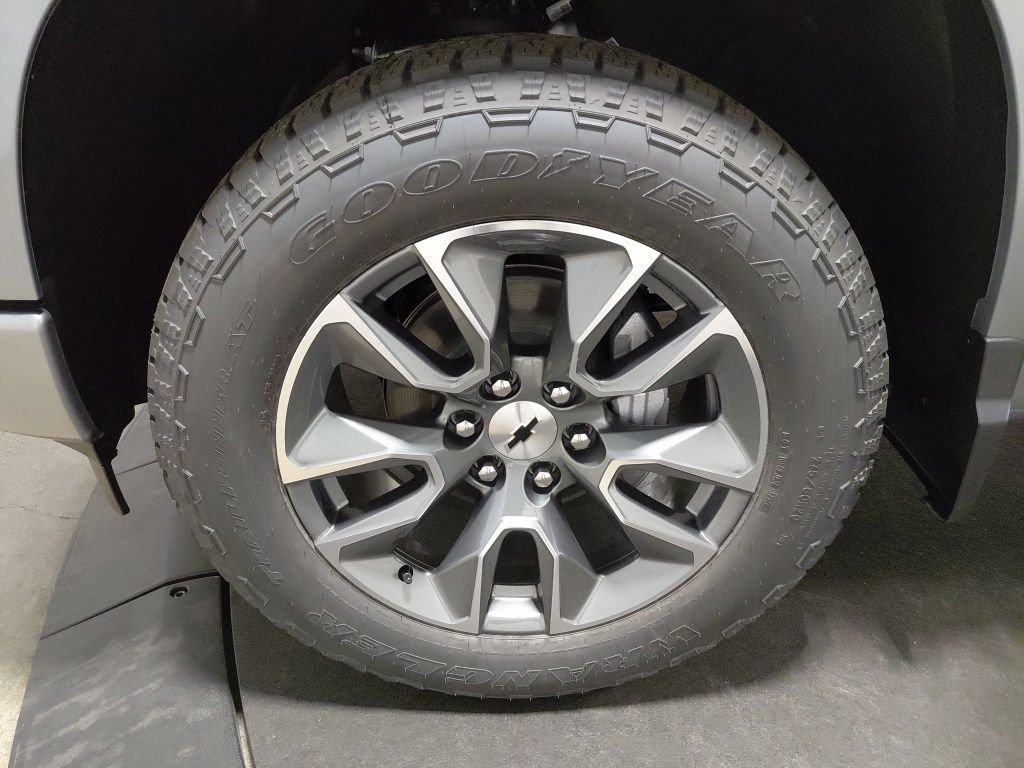New 2026 Chevrolet Silverado 1500 RST AWD/4WD image 32