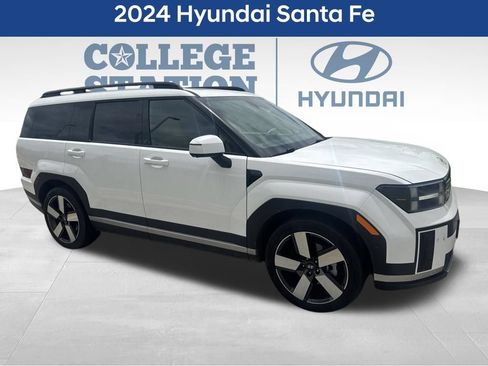 Used 2024 Hyundai Santa Fe Limited FWD image 2