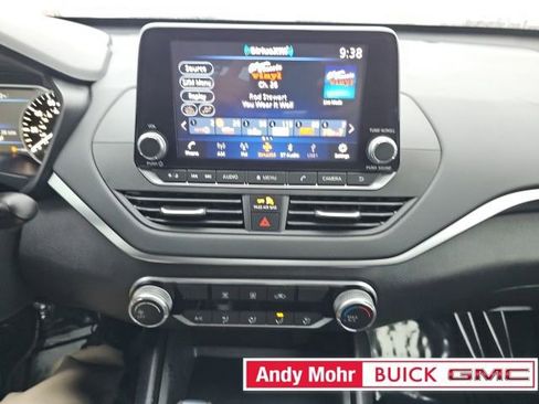 Used 2022 Nissan Altima 2.5 SV image 39