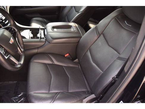 Used 2019 Cadillac Escalade ESV Platinum image 13