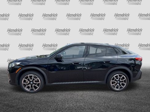 Used 2025 BMW X2 xDrive28i AWD/4WD image 7