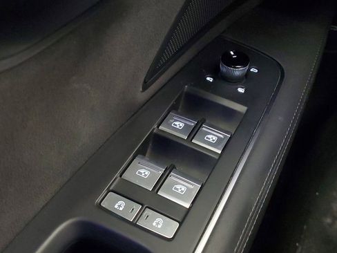 Used 2023 Audi A8 L 3.0T w/ Luxury Package image 15