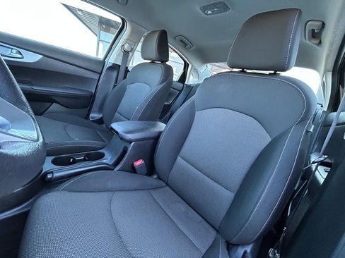 Used 2023 Kia Forte LXS image 16