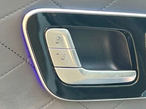 Certified 2023 Mercedes-Benz S 580 4MATIC Sedan image 46