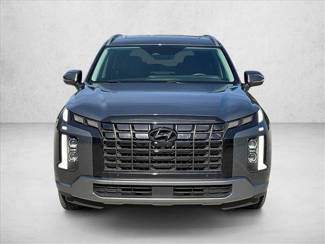 Used 2024 Hyundai Palisade SEL w/ Premium Package FWD image 2