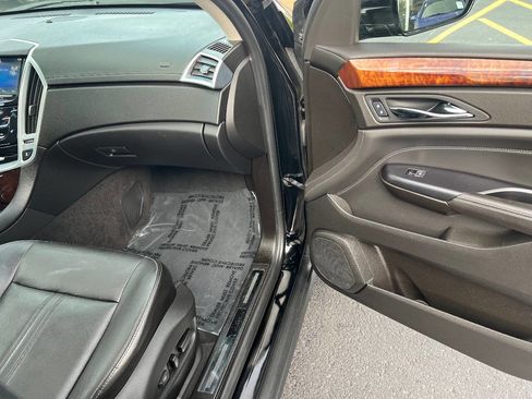 Used 2014 Cadillac SRX Luxury w/ Driver Awareness Package image 29