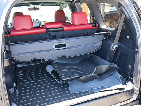 Used 2020 Lexus GX 460 Luxury w/ Off Road Package AWD/4WD image 24