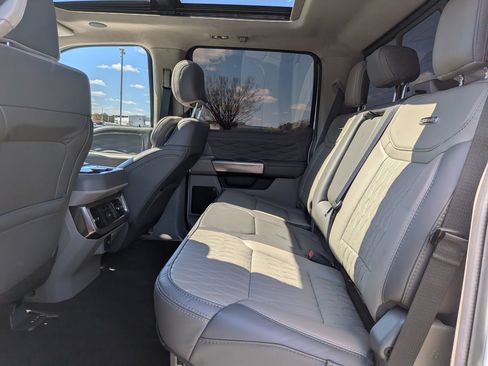 Certified 2026 Ford F450 Platinum w/ Platinum Plus Package AWD/4WD image 30