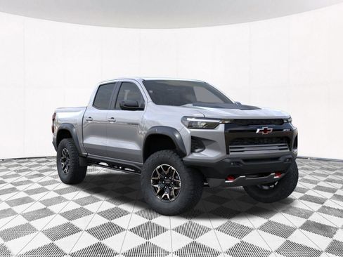 New 2026 Chevrolet Colorado ZR2 w/ Technology Package AWD/4WD image 12