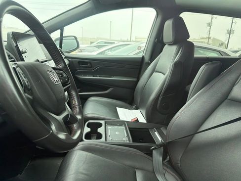 Used 2025 Honda Odyssey Sport-L image 2