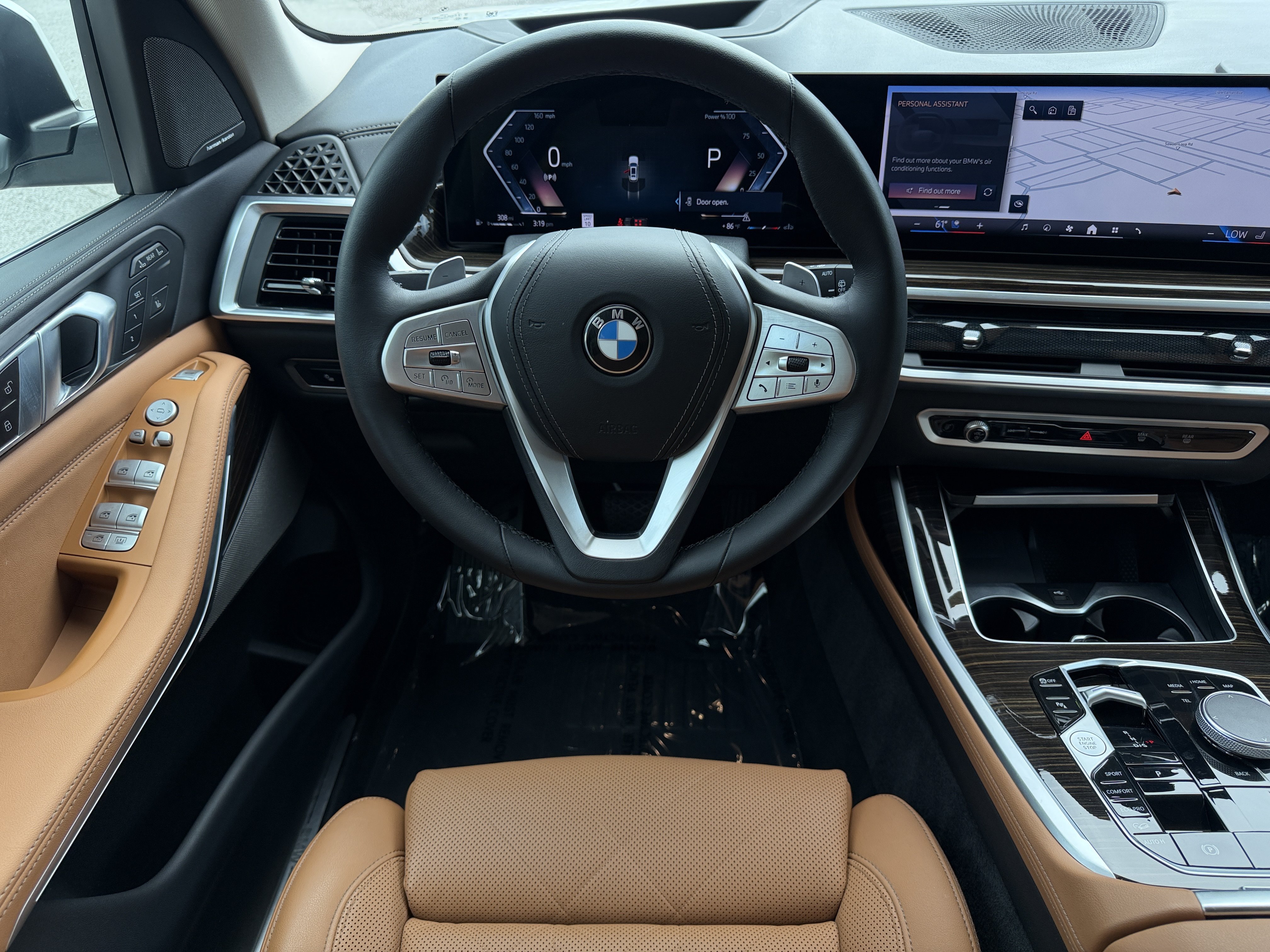 Used 2024 BMW X7 xDrive40i w/ Premium Package AWD/4WD image 15