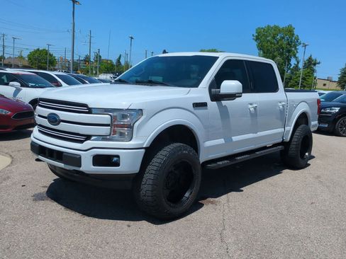 Used 2020 Ford F150 Lariat w/ Equipment Group 502A Luxury AWD/4WD image 4