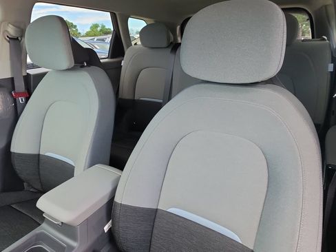 New 2027 Kia Seltos S FWD image 20