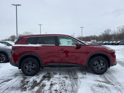 New 2026 Nissan Rogue SV w/ Cold Weather Package image 4