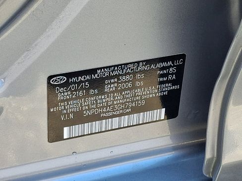 Used 2016 Hyundai Elantra SE FWD image 28