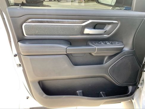 Used 2022 RAM 1500 Big Horn w/ Night Edition image 12