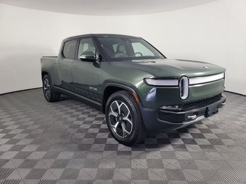 Used 2024 Rivian R1T Adventure AWD/4WD image 7