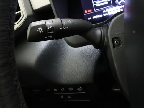 Used 2024 Toyota Tundra Limited image 28