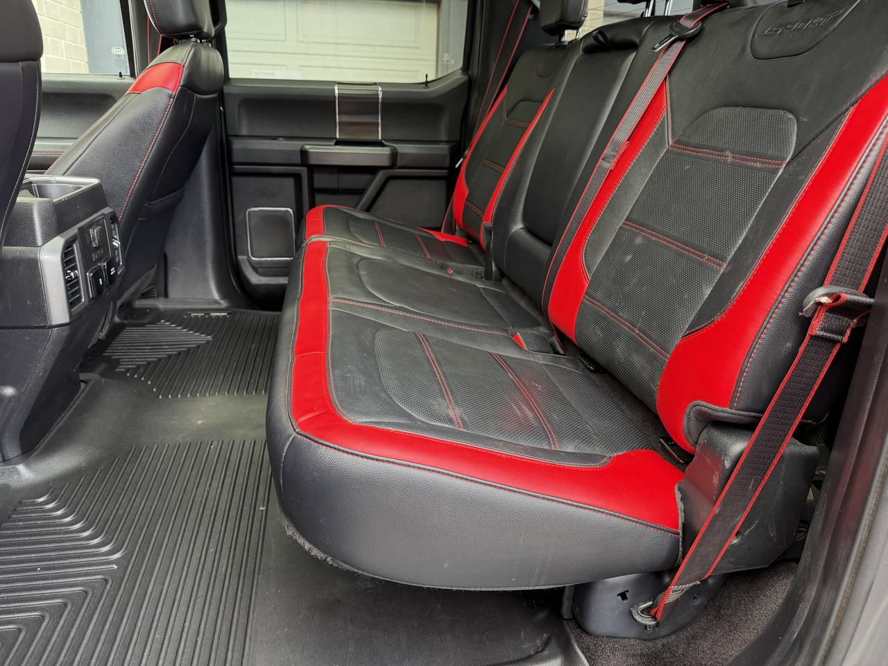 Used 2018 Ford F150 Lariat w/ Equipment Group 502A Luxury AWD/4WD image 34