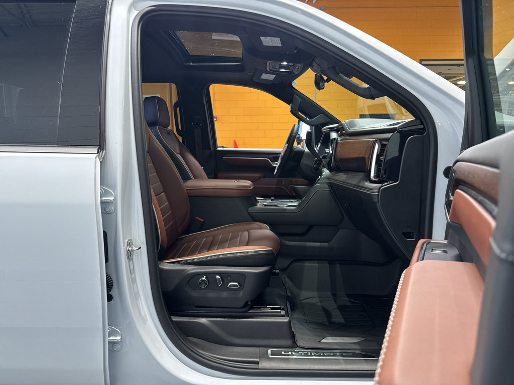 New 2026 GMC Sierra 3500 Denali Ultimate AWD/4WD image 22