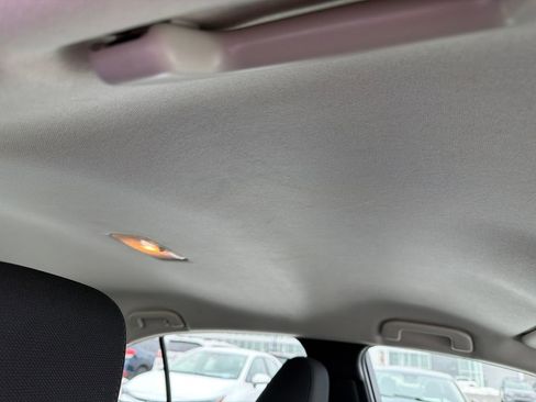 Used 2022 Toyota Corolla LE image 29