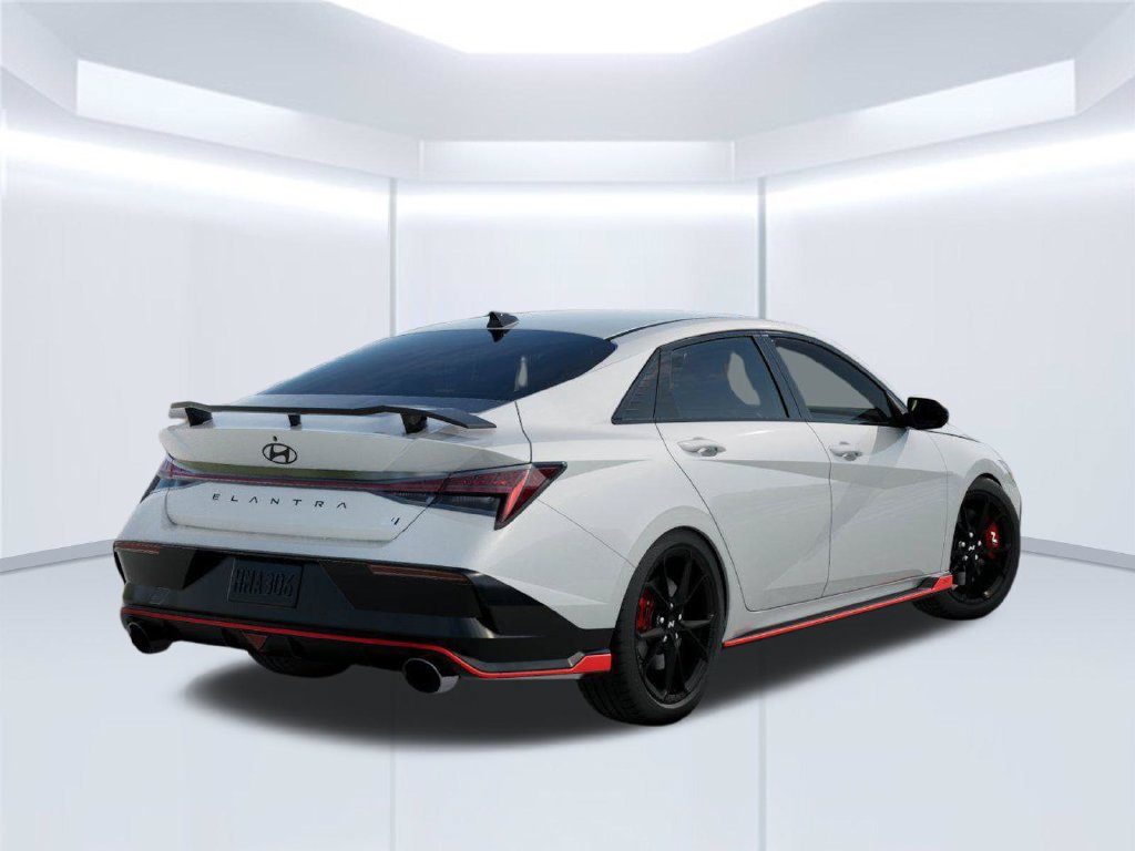 New 2026 Hyundai Elantra N FWD image 4