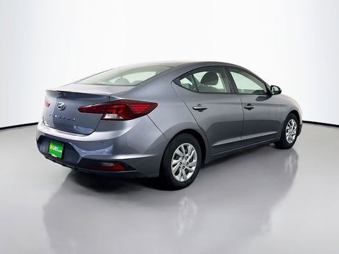 Used 2019 Hyundai Elantra SE w/ Cargo Package image 10