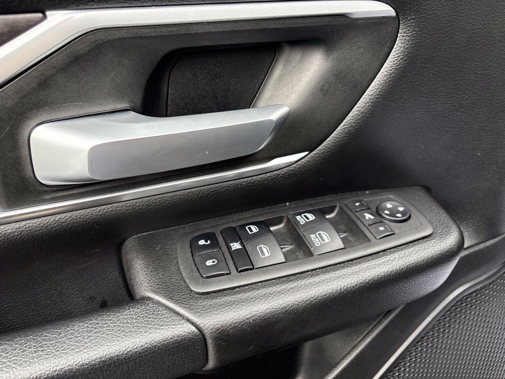 Used 2023 RAM 1500 Big Horn RWD image 17