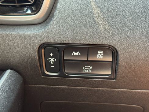 Used 2022 Kia Sorento SX FWD image 18