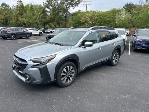 Used 2024 Subaru Outback Touring XT w/ Popular Package #2 image 9