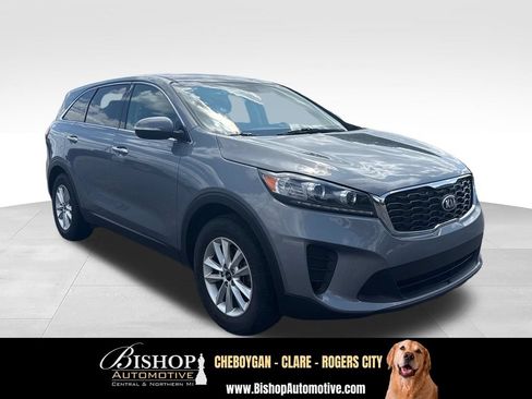 Used 2020 Kia Sorento LX FWD image 13