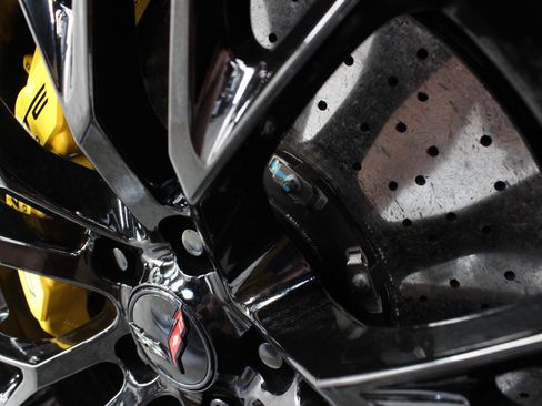 Used 2016 Chevrolet Corvette Z06 w/ 3LZ Preferred Equipment Group image 21