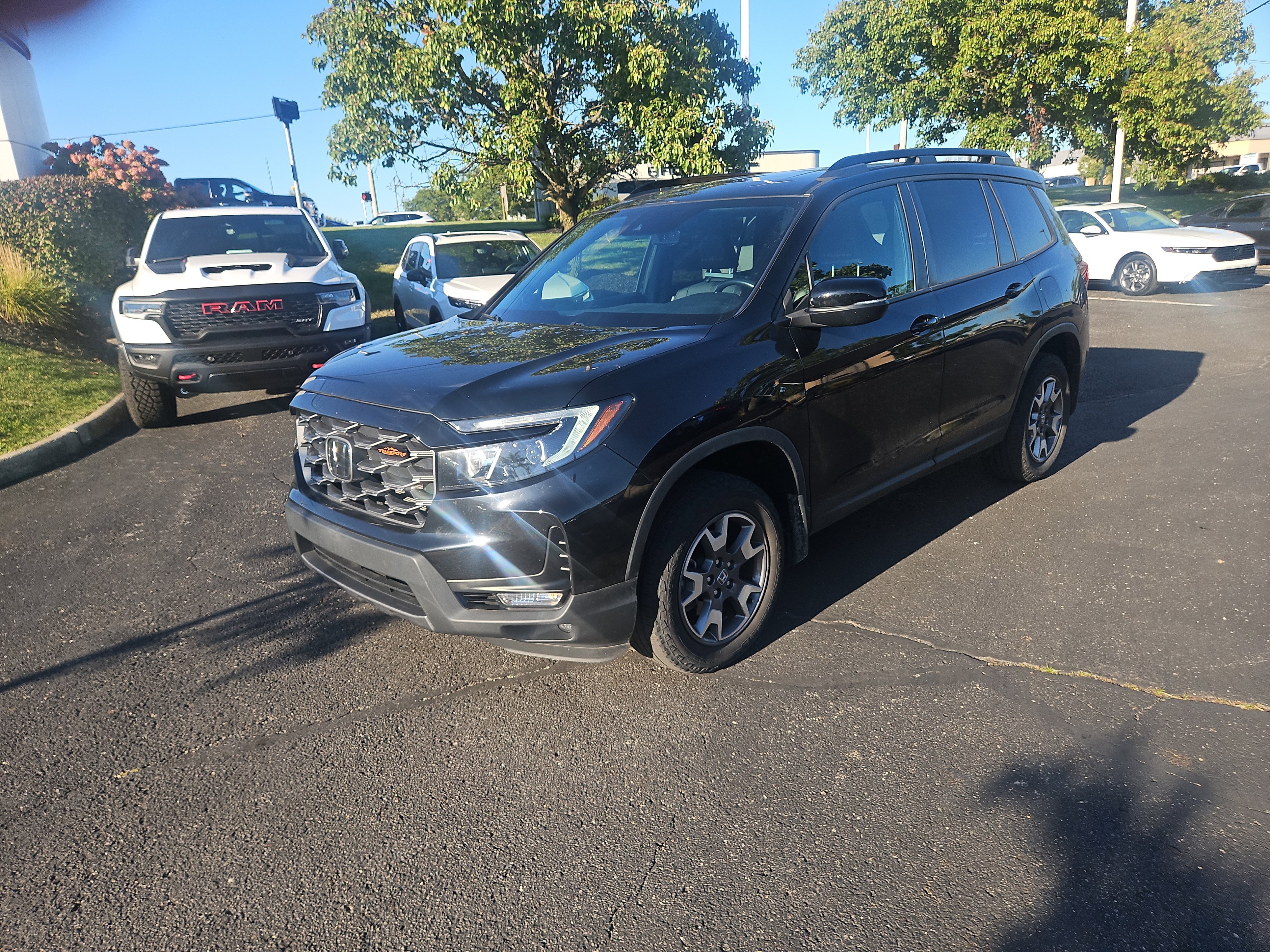 Used 2023 Honda Passport TrailSport image 22