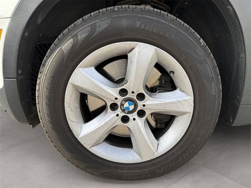 Used 2011 BMW X5 xDrive50i image 14