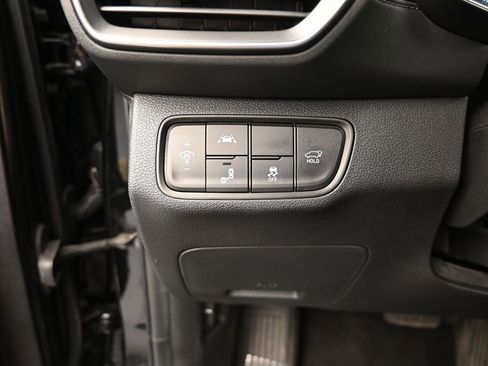 Used 2019 Hyundai Santa Fe SEL image 32